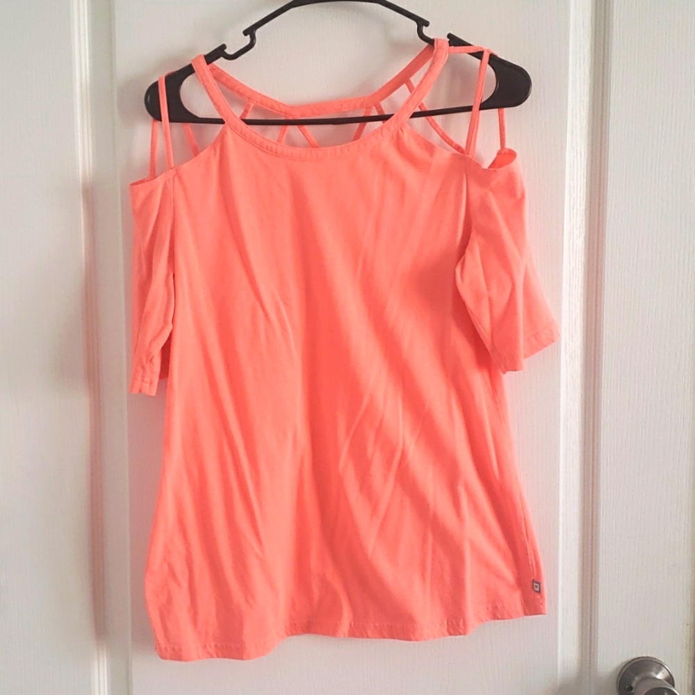 Fabletics top